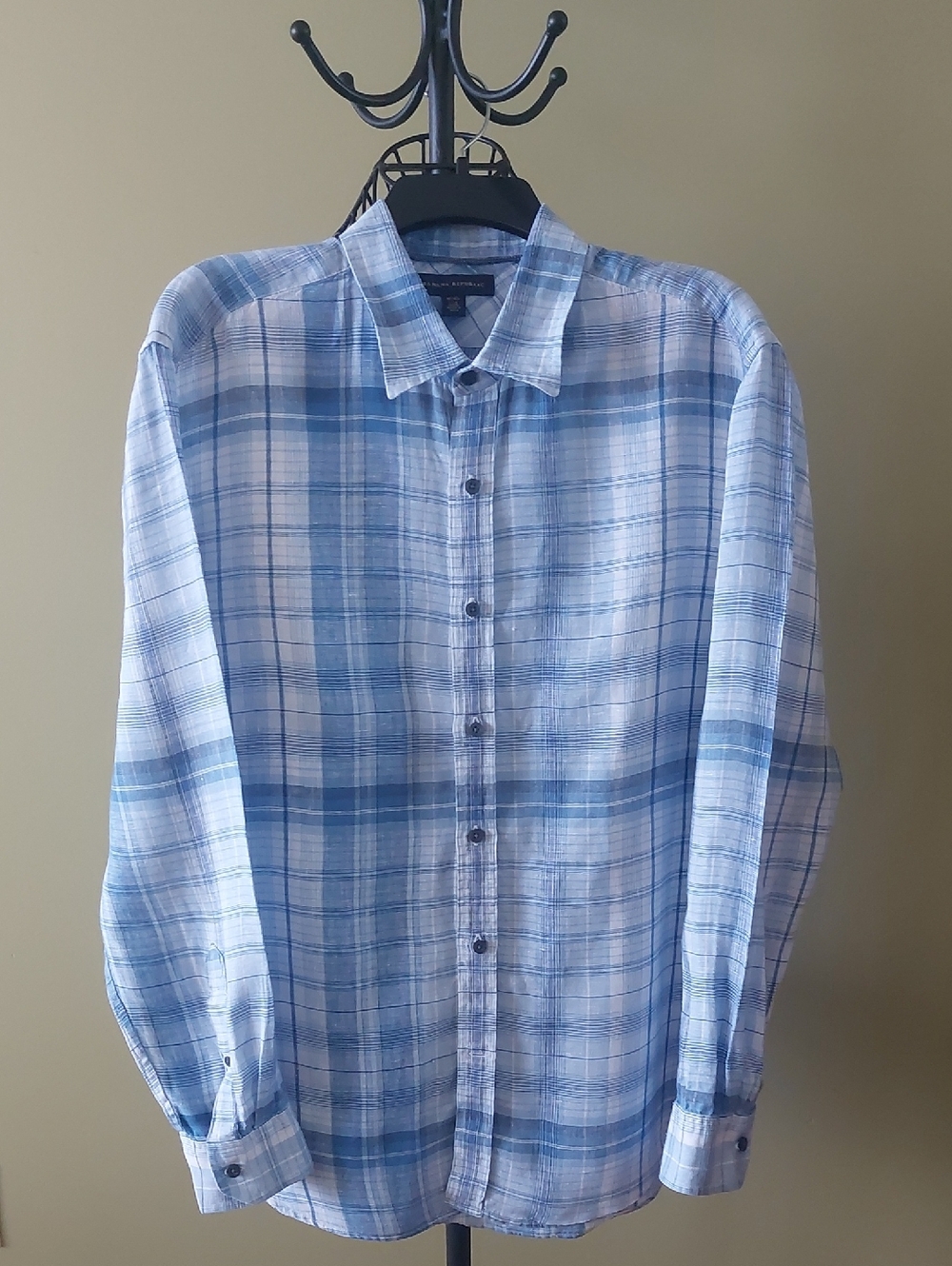 Banana Republic Light Blue Plaid Button-Down Shirt